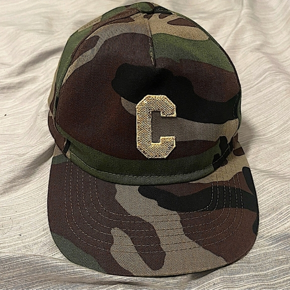 Celine Cap - Picture 1 of 7